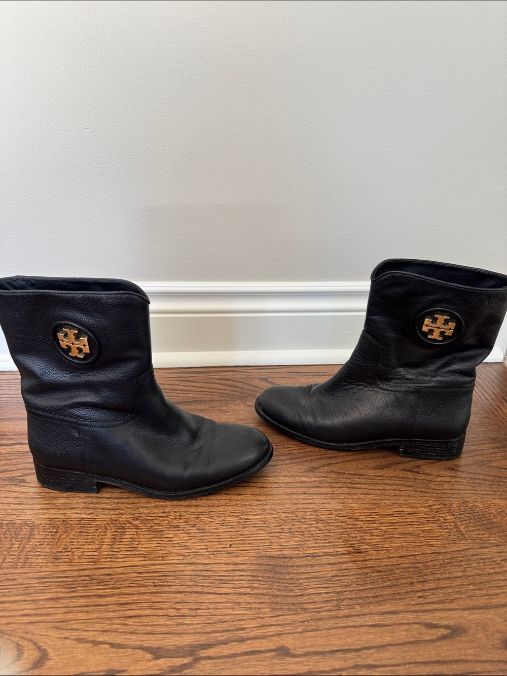 Tory Burch Black Leather Ankle Boots with Gold Logo